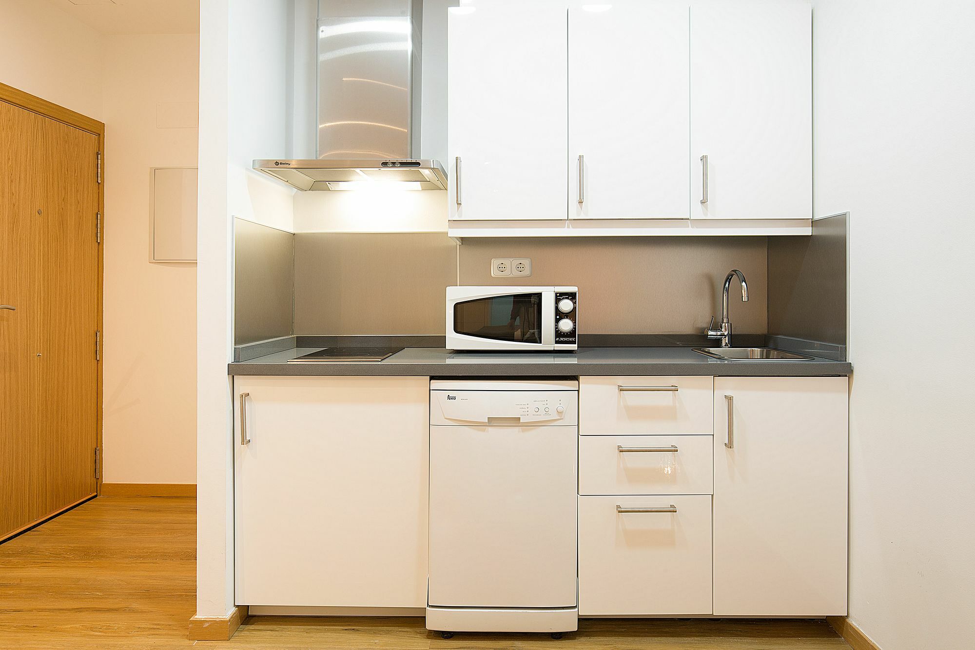 Apartamentos San Lorenzo 26 Μαδρίτη Εξωτερικό φωτογραφία